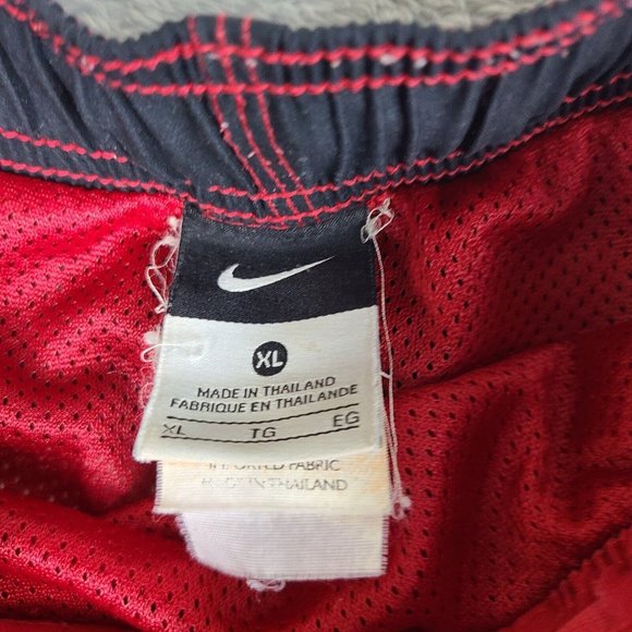 Vintage Nike Swim Trunks Men’s XL Black  Swoosh Logo Red  Lined Men's Swim trunk - Picture 5 of 11